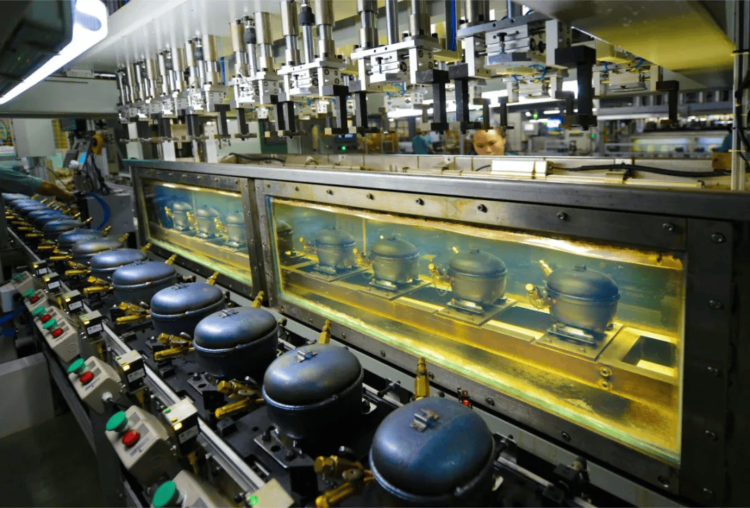 业24年冰箱压缩机销量突破5000万台米乐m6网站全球第一这家制冷压缩机企(图1)