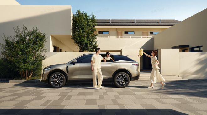 新岚图知音22万元起预售定义“满配”新标杆：全(图4)